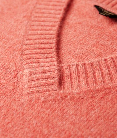 Pullover mit V-Ausschnitt in Übergröße Image 5