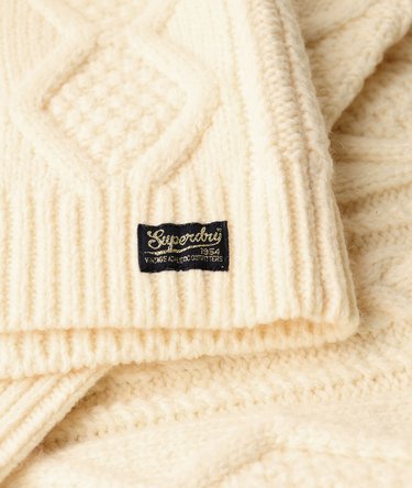 Maglione a collo alto a trecce Image 5
