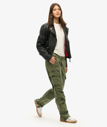 Low Rise Straight Cargo Pants Image 2