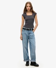 Essential T-shirt met vierkante hals en korte mouwen