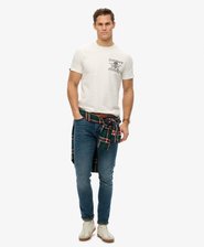 T-Shirt mit schwarzem Totenkopf