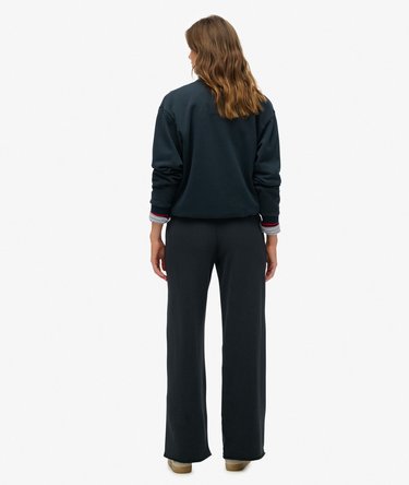 Athletic Essentials joggers med brede ben Image 5