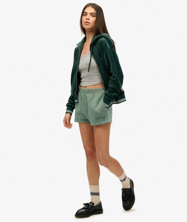 Athletic Essentials Shorts mit farblich abgestimmter Stickerei Image 4